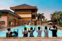 AU Place Hotel - Kolam Renang