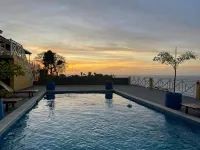 The Victory Villa - Beach