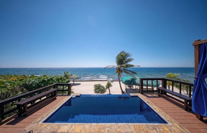 Coral Beach Retreat – Private Beachfront Escape