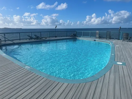 Oceanfront 2 bedroom/2bath in beautiful Bolongo Bay - 2 tähden