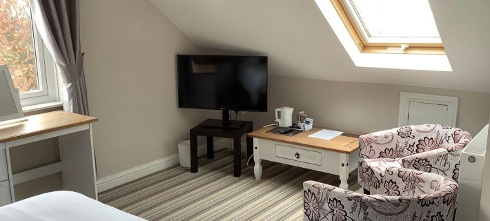New Overlander Inn Hotels in Tenby