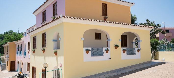 Residence Cala Viola Hotels in Orosei