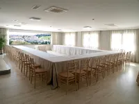 호텔 세르코텔 쿠아르토 포스테스