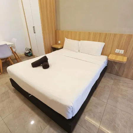 Imperio Melaka Standard Suites by Jeffery Lam Home Management