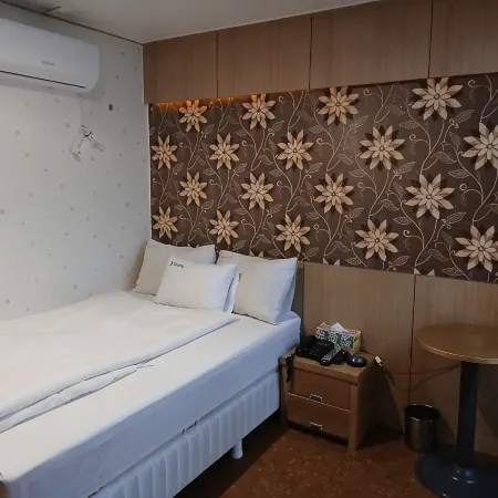 Yeoju Y Motel