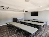 Heritage Place Hotel Iuka - Motels