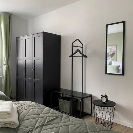 Comfortable 3-room apartment in the heart of the city - 81 m², WiFi & Netflix