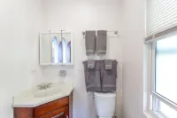 Sea Breeze - AppleSurf! Beachfront one bedroom in Apple Bay - 3성급