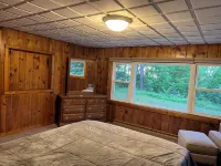 Beach Front Cottage - Lake Superior - 4-Star
