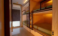 Bali Caps Hostel