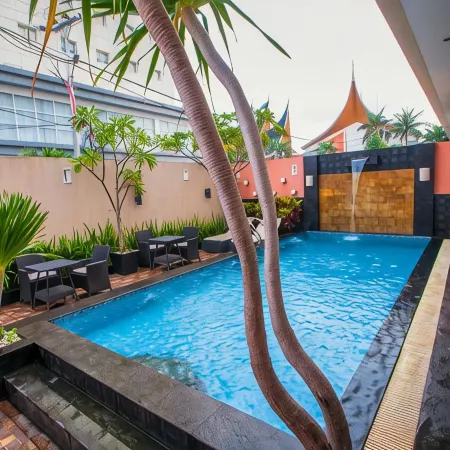 Daima Hotel Padang
