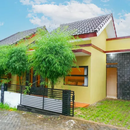 Villa Batu 2 Kamar 5 Dekat Museum Angkut