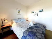 Holiday on Hero, Dog Friendly, outdoor SPA, 3 mins walk to the beach, fast Wifi