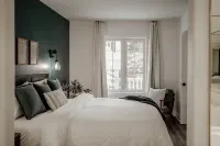 Wildwood Hot Tub + Indoor/Outdoor Pool + Sauna + Game Room - Homestays