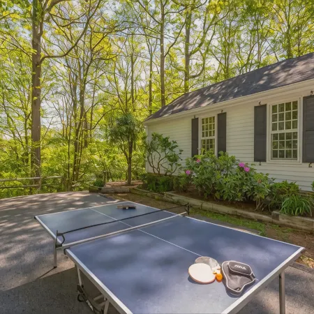 7 Bdrm 21Ppl~Firepit~ Lookout Mtn~4Miles Dwntwn Chatt 4 Acres
