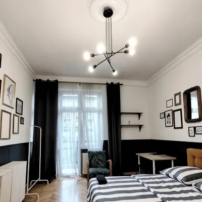 Fantastic-Inn Kraków - Słowackiego Các khách sạn gần Cổng St. Florian