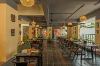 The Hosteller Bam Goa, Calangute - breakfast