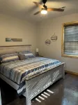 Charming Cabin in Scottsboro AL - Chalets