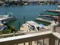 waterfront elegance - bar