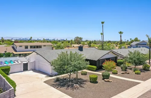 Amazing Desert Escape With Pool + Stunning Views - Private Pools