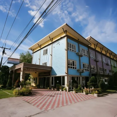 T.W. Sea View Hotel