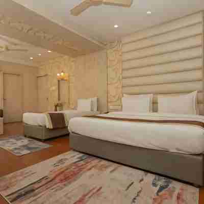Hotel Ratana International Rooms