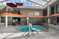 VetteCity Hotel - Swimmingpools