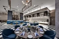 The Fern Residency Gandhinagar, Series by Marriott - breakfast