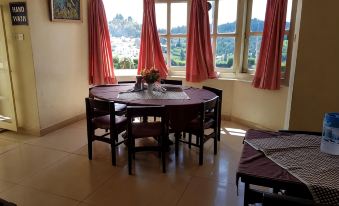 Kstdc Hotel Mayura Sudarshan ,Ooty