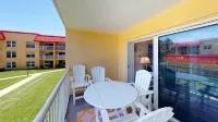Ocean Front Condo, Special Rates for August and September Book Now! - 2-Star