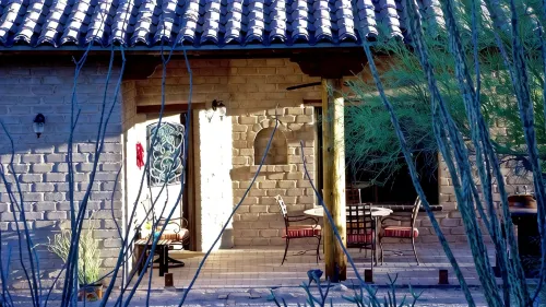 Authentic Tucson Experience: Mud Adobe Casita Nestled in Canyon Among Wildlife - Wifi