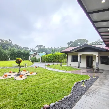 Cabañas Refugio Verde Monteverde