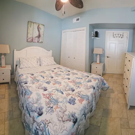 High-End OBX Oceanfront Condo - Corner 2 BR- Breathtaking!