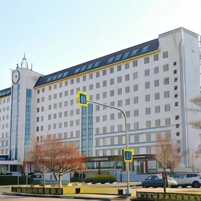Biznes-Hotel - 停車場