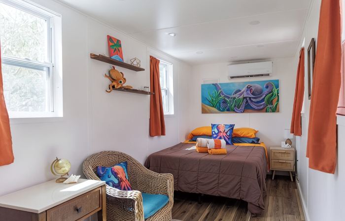 Octopus Den Glamping Site with AC