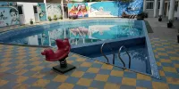 Mahamaya Palace Hotel & Conference Center - piscina