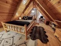 Wits End Retreat @ Mt. Rainier - Hot Tub & WiFi - 4-Sterne