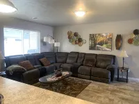 Juniper Townhome #3 - Homestays