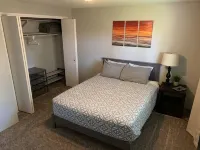 🌟 🥂 Medford’s BEST 📣 🌟 💕Clean, Modern, Private💕 - 3 stjerner