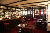 Balmoral Hotel - bar