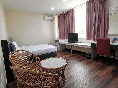 Prince Hotel