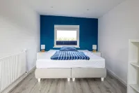 Ferienwohnung Küstenwind, Fussläufig vom Strand, Wlan, Eigene Terrasse, Sky