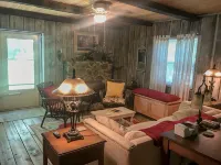 Mary's Country Cottage Escape - 3-Star