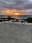 Fully staffed. private, Beachfront villa with a pool in Negril, Jamaica - 4-Star