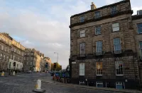 Fantastic city centre location - Spacious 3 bedroom apartment - 2 Sao
