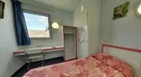 Hôtel Triotel - 2 ดาว