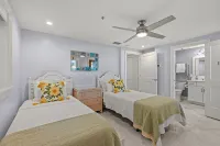Luxury Villa • 4 Bedrooms & 4.5 Bathrooms • Easy Walk to Beach & Dining - 4-Star