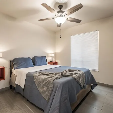 15min from strip 3bdrm 2bath Отели рядом с достопримечательностью «Парк Ветлендз»