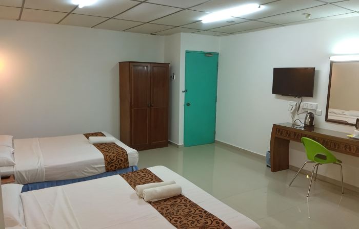 Hotel K T Mutiara
