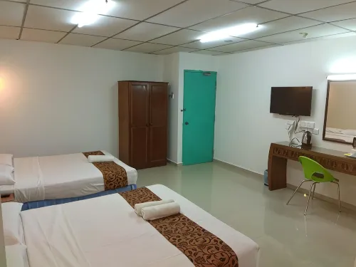 Hotel K T Mutiara - 2-Star